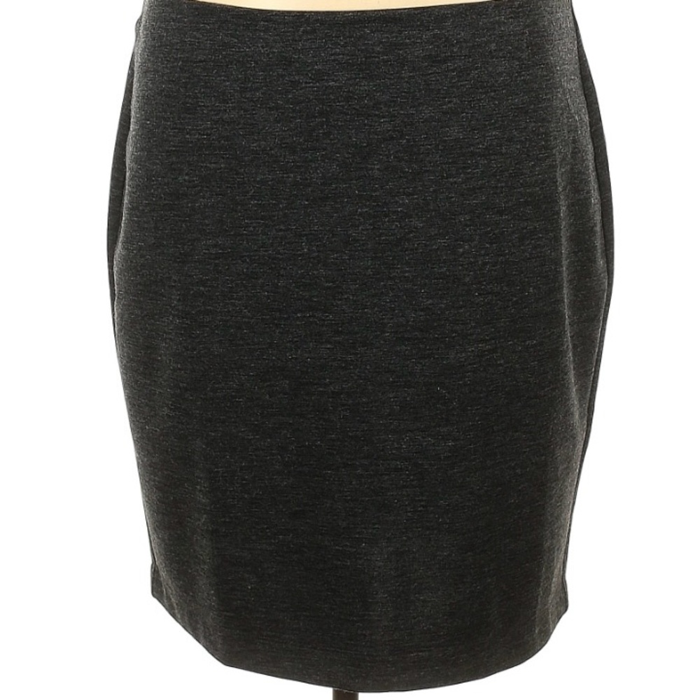 Banana Republic Gray Mini Pencil Skirt for Work